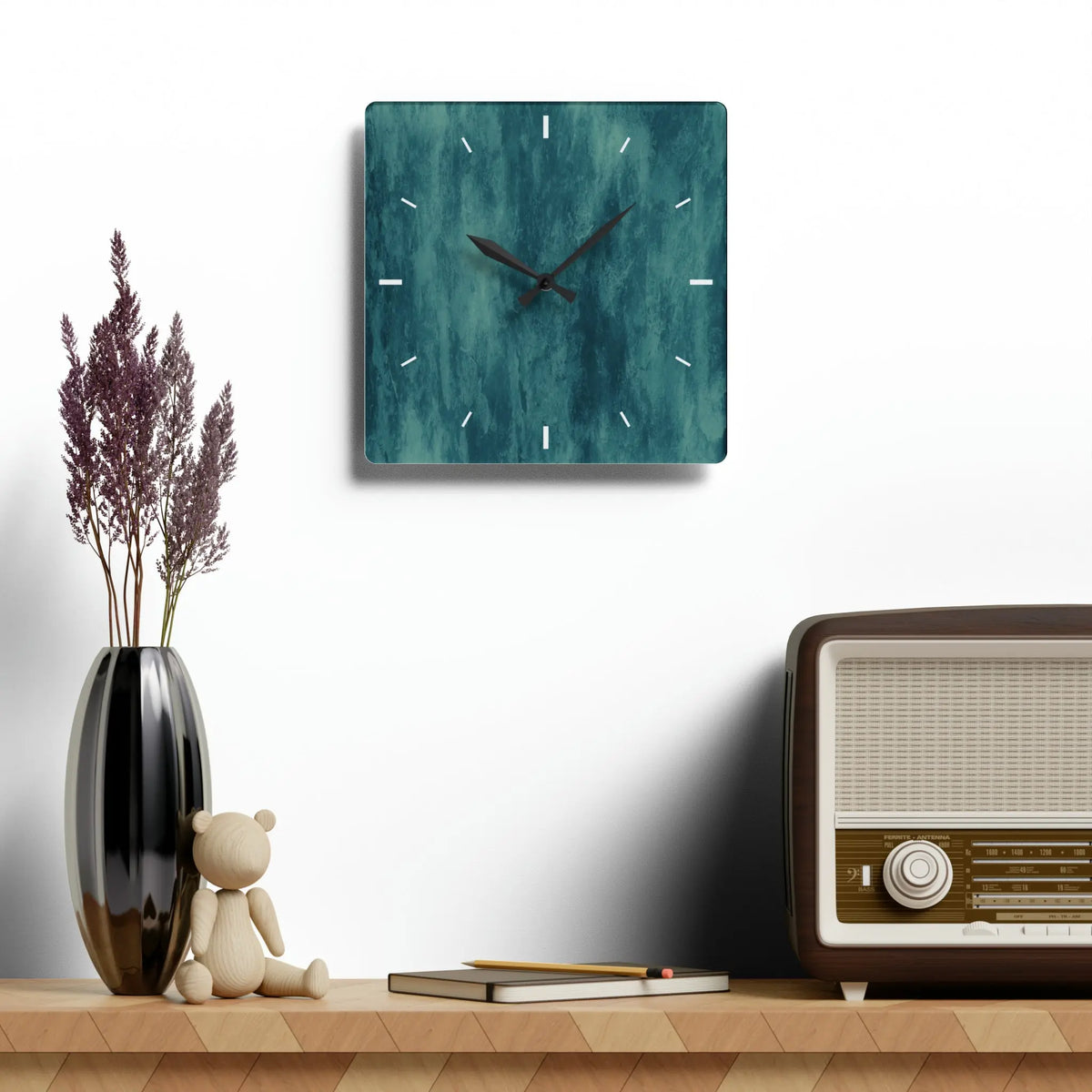 DyeLave Acrylic Wall Clock - Graphic Jaw