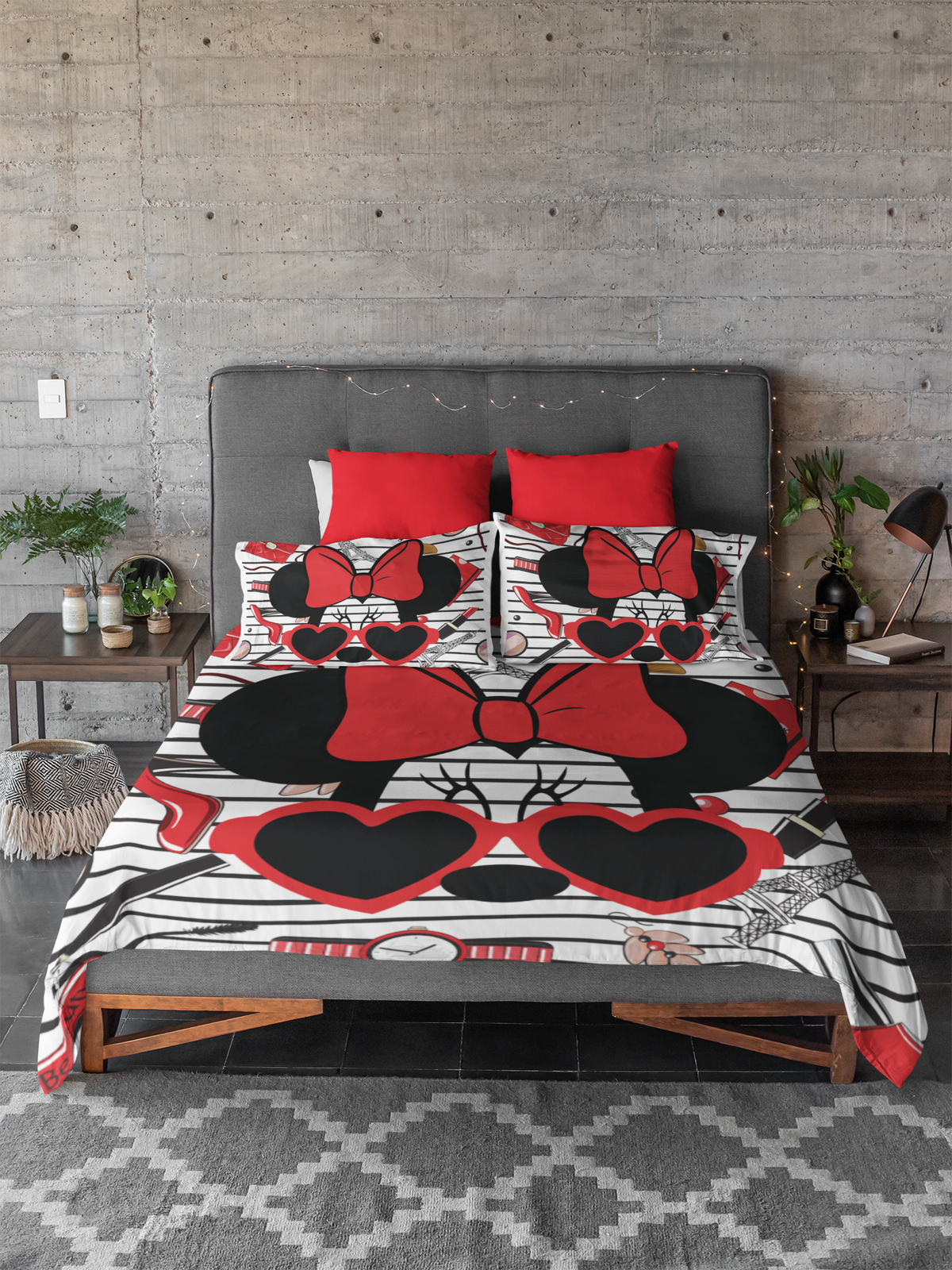 Minnie Milan Comforter